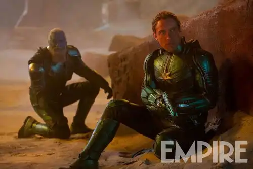 惊奇队长疑似内地定档同时曝光了两张全新剧照
