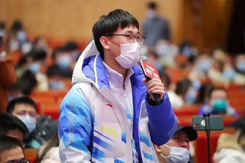 长津湖之水门桥主创元宵节走进北大连线冬奥会志愿者