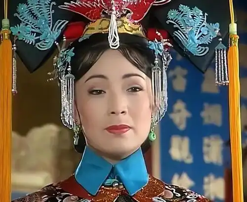 长了一张不好惹的脸的4位女星,个个面相很凶,看着就发怵
