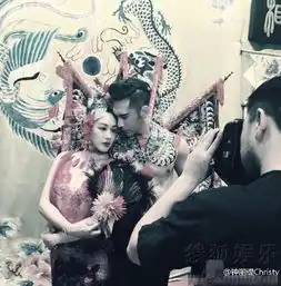 婚纱玩起新花样钟丽缇穿京剧新娘装表情妩媚
