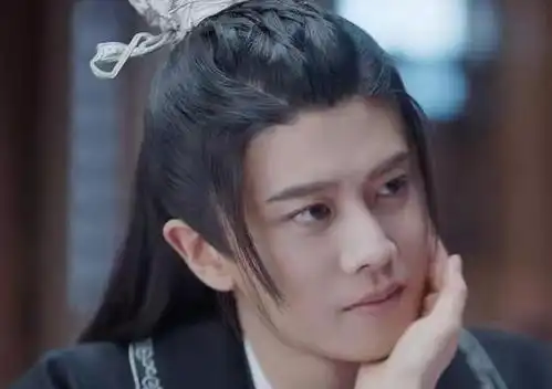 迪丽热巴任嘉伦合作新剧与君初相识好评如潮,两人演技获赞
