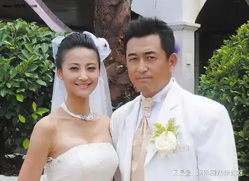 分手10年,王志飞低调演戏,张歆艺在杨树鹏后,与袁弘结婚生子