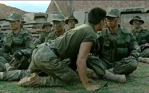 丧的,抑郁的,心情不好的一起来b站看士兵突击吧