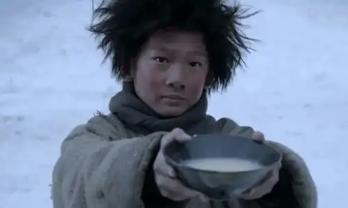 苏翊鸣是被徐克肖战搂过的男人,冬奥会摘银获佟丽娅白宇恭喜
