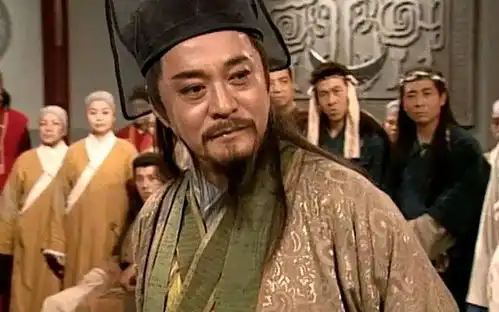 排名前十无压力笑傲江湖中伪君子岳不群,他的武功到底有多高
