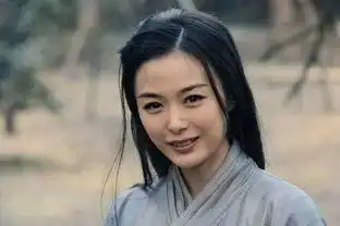 她是关羽唯一心动的女人,是别人的妻子,最后却被曹操收入后宫
