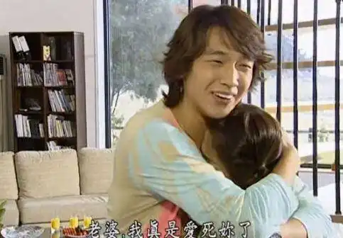 杨超越取代变慈祥脸的宋慧乔演傻白甜女主导演放话毁原著