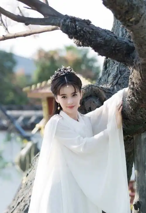 新版倚天屠龙记中除了赵敏周芷若,还有两位女演员太漂亮了