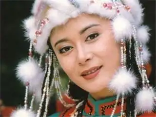 被骗20年原来尔泰喜欢小燕子,塞娅是备胎