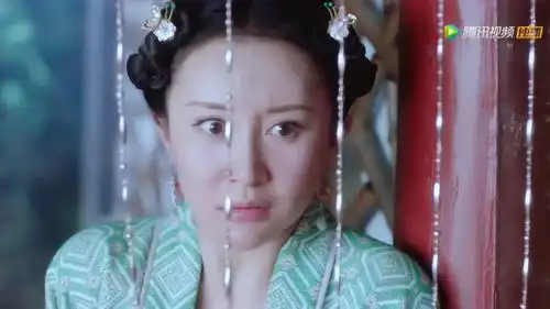 大唐荣耀林致偷听,被太子妃发现
