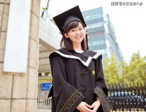 身高不足1米6的女星,气场强大演技精湛,有你喜欢的吗