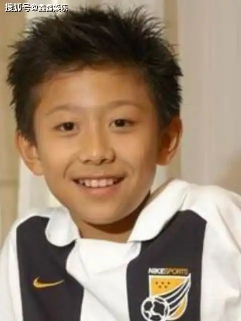 家有儿女刘星夜约性感妹,女友宋妍霏惨被抛弃