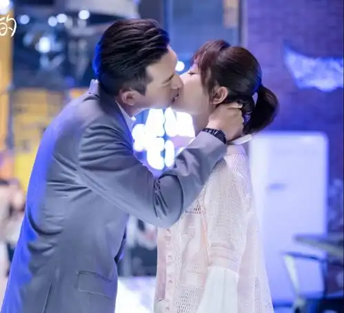 我的时代世纪婚礼,两对新人太过般配,连男生都说好甜