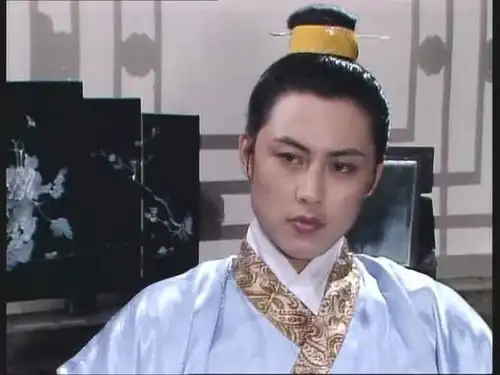 从怡红院的奢华装饰,看贾宝玉的审美情趣与身份地位