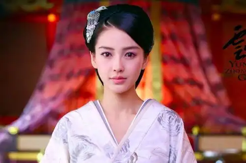 一线明星,曾片酬8千万的杨颖,为何直播卖货还不如网红