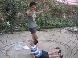 图解北京蛋形蜗居制作全过程
