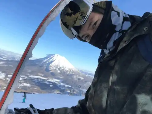 尹昉安利楼红海行动的李懂小哥哥,之前还演过火...