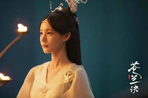 杨紫凭香蜜沉沉烬如霜成古装女神她一度拒演险被狂飙李一桐顶替