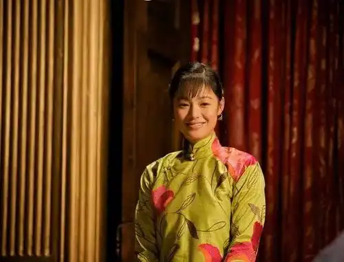 40岁的周韵,一个过目难忘的女人