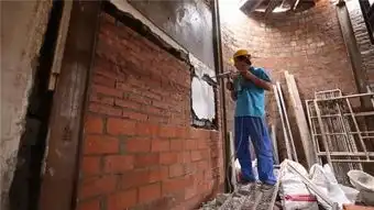 青山周平让43㎡l型蜗居变身立体胡同