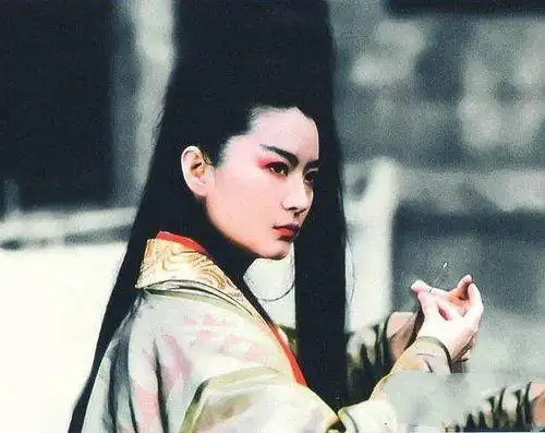 金庸武侠小说10大最强大的兵器,倚天剑和屠龙刀位居榜首