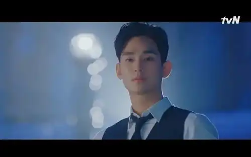 韩国顶流回归,第一集贡献八块腹肌,你还不追