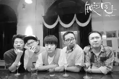 电影银河写手精准刻画北漂编剧逐梦故事真实的写手生涯比电影精彩