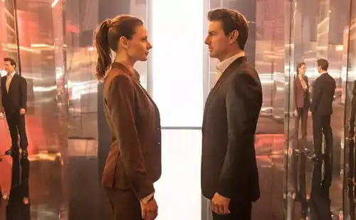 碟中谍6阿汤哥用跑酷真人秀告诉你,用匠人精神拍电影是多么令人感慨