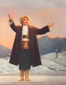 样板戏智取威虎山至今仍热演,和50年前几乎一样