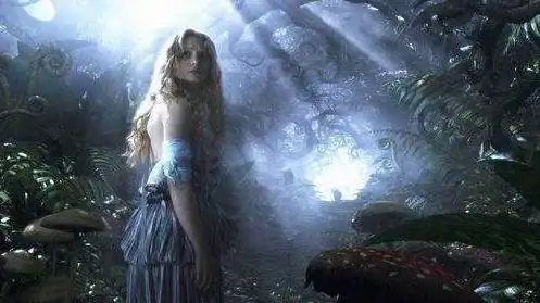 爱丽丝梦游仙境送给童年的美妙幻想
