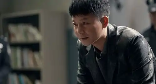 扫黑风暴隐藏在何勇身边的卧底曝光,老裴疑点重重