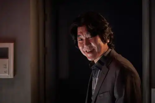 电影抓住救命稻草的野兽们
