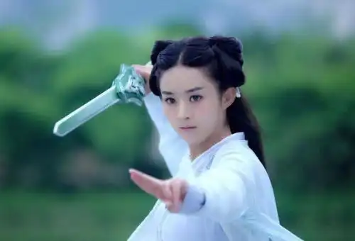 被称为花旦的赵丽颖现如今娱乐圈有着怎样的地位
