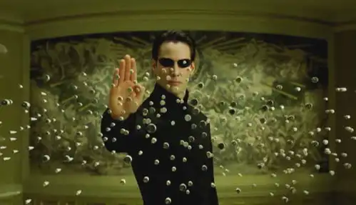 时隔18年,黑客帝国4正式定名要来了,依旧是那个基努里维斯