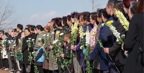 2020年过去了,别忘了这颗催泪弹