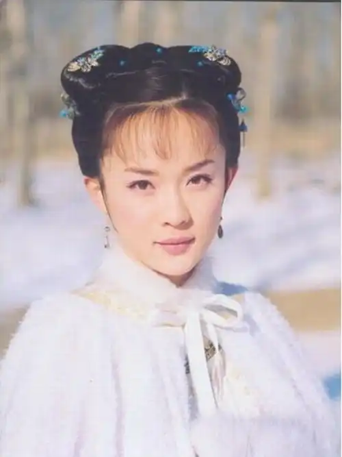 舒畅和霍思燕同时出演董鄂妃,一个比一个更加温婉动人
