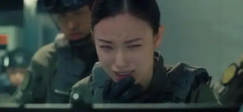 拆弹专家2刘德华被炸,作为帮凶倪妮和刘青云,好意思哭吗