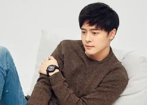 成毅带来新剧南风知我意,搭档女主张予曦,看到剧照,追定了