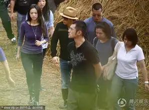 汤唯解封后接新片现身武侠开机仪式