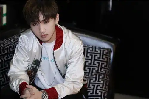 奔跑怪物助力无名之辈汪苏泷预测票房过十亿
