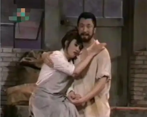 丁嘉丽孙红雷20年前搭档剧照罕见流出,那时的他们看起像神仙眷侣
