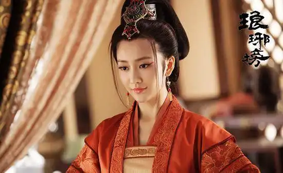 时尚宠儿37岁的大龄剩女王鸥为什么不结婚真相在这里
