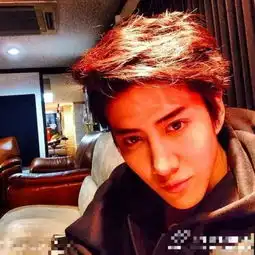 泰版浪漫满屋两主演私照满满都是粉红
