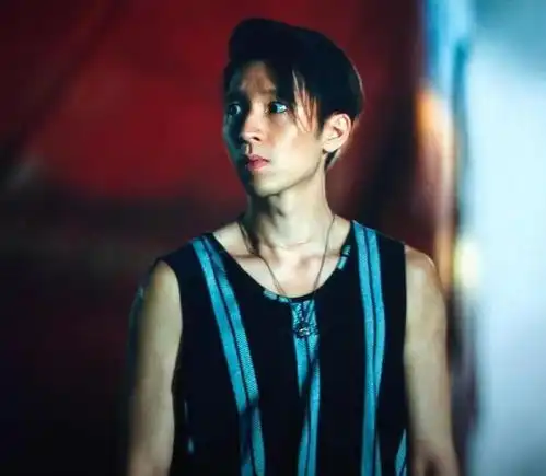 孤注一掷bug频出潘生降智,阿才恋爱脑,是怎么破的12亿
