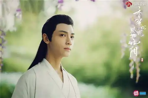 香蜜沉沉烬如霜豆瓣7.1成暑假黑马杨紫邓伦无包袱演技获赞
