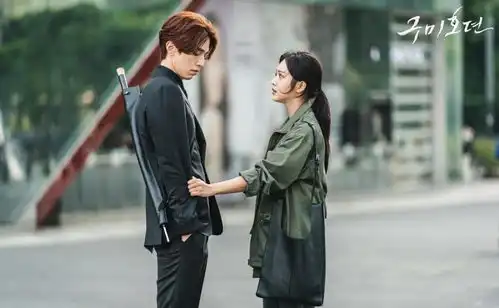 李栋旭近照九尾狐滤镜褪去发色也恢复,胡茬明显沧桑似大叔
