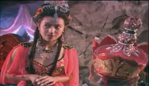 西游记蝎子精为何能同女儿国和平相处她只想做唐僧合法老婆
