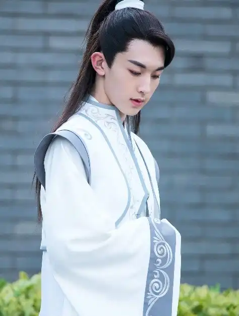 惹上冷殿下之后,郭俊辰还有两部待播剧,你最期待哪部
