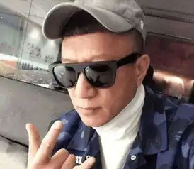 孙红雷女儿百日宴是真的吗他女儿叫什么