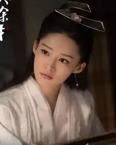 李沁新剧终于官宣,男主竟是我们熟悉的他,网友不吃饭也要追
